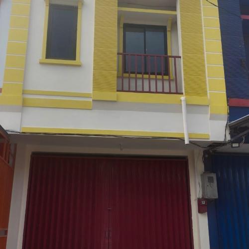 Dijual ruko di pinggir Jl.Alternatif Cibubur